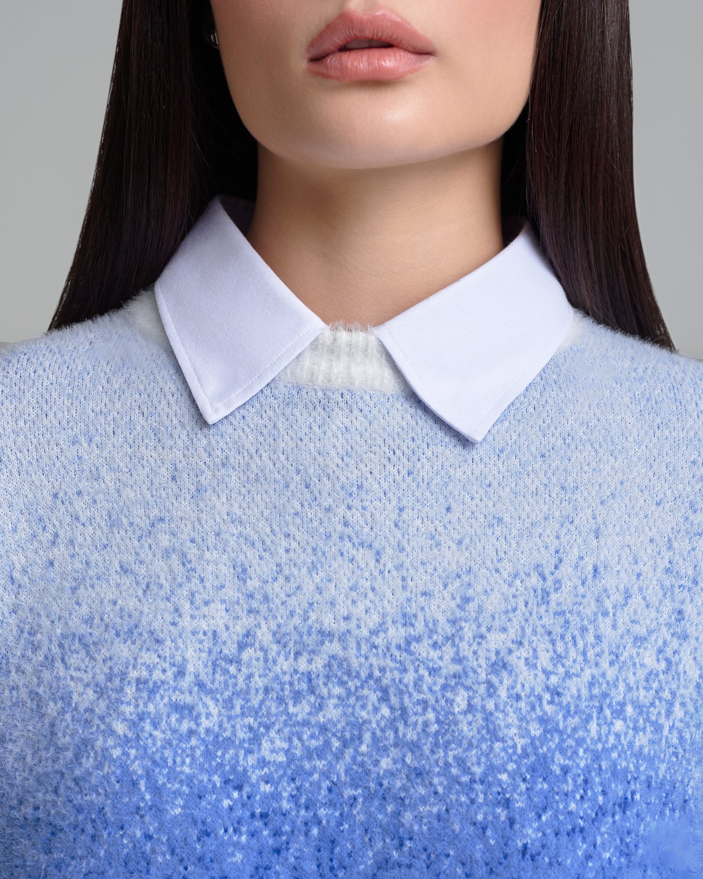 BREATH HOLD BLUE CREWNECK