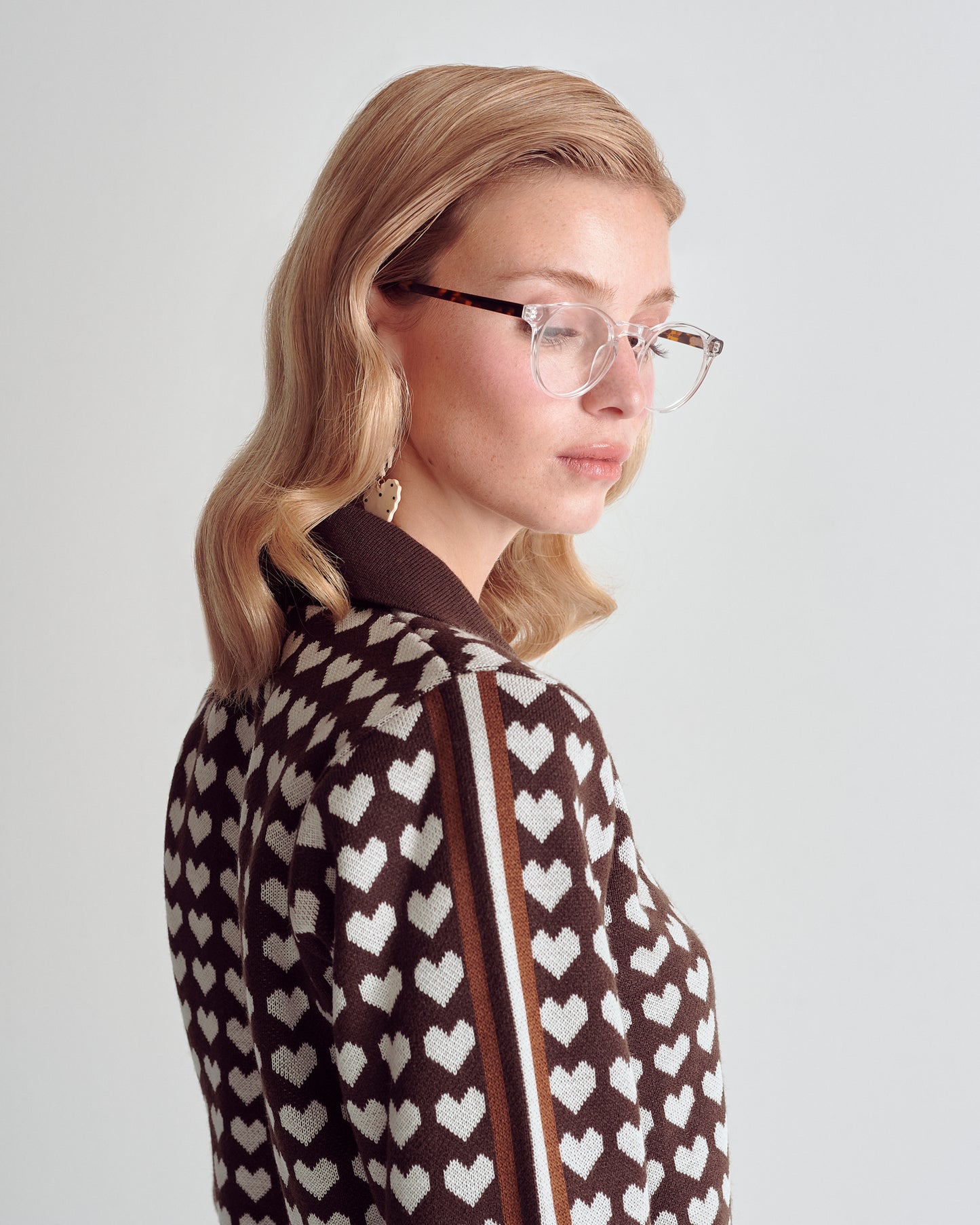 CARDI HEART BROWN