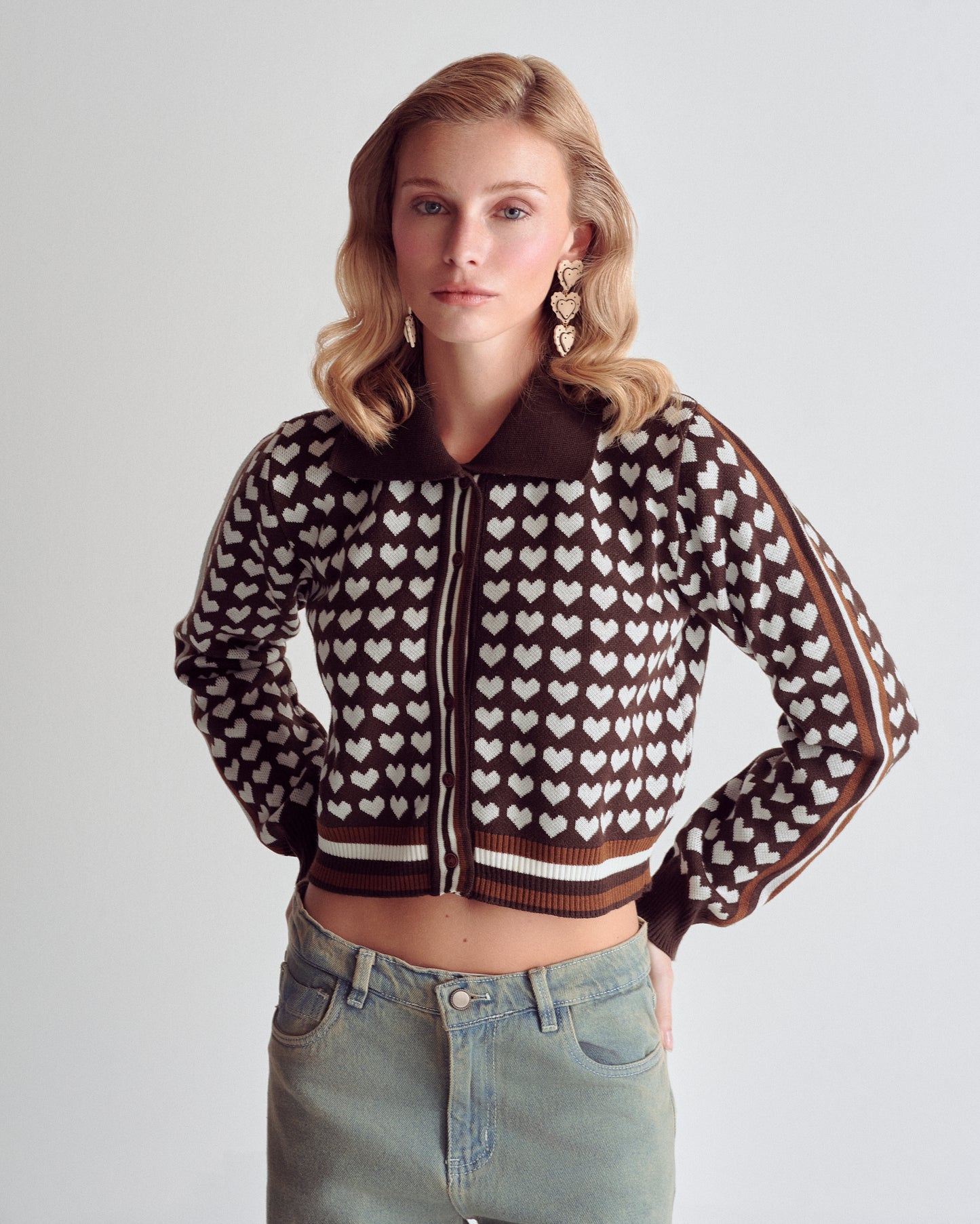 CARDI HEART BROWN