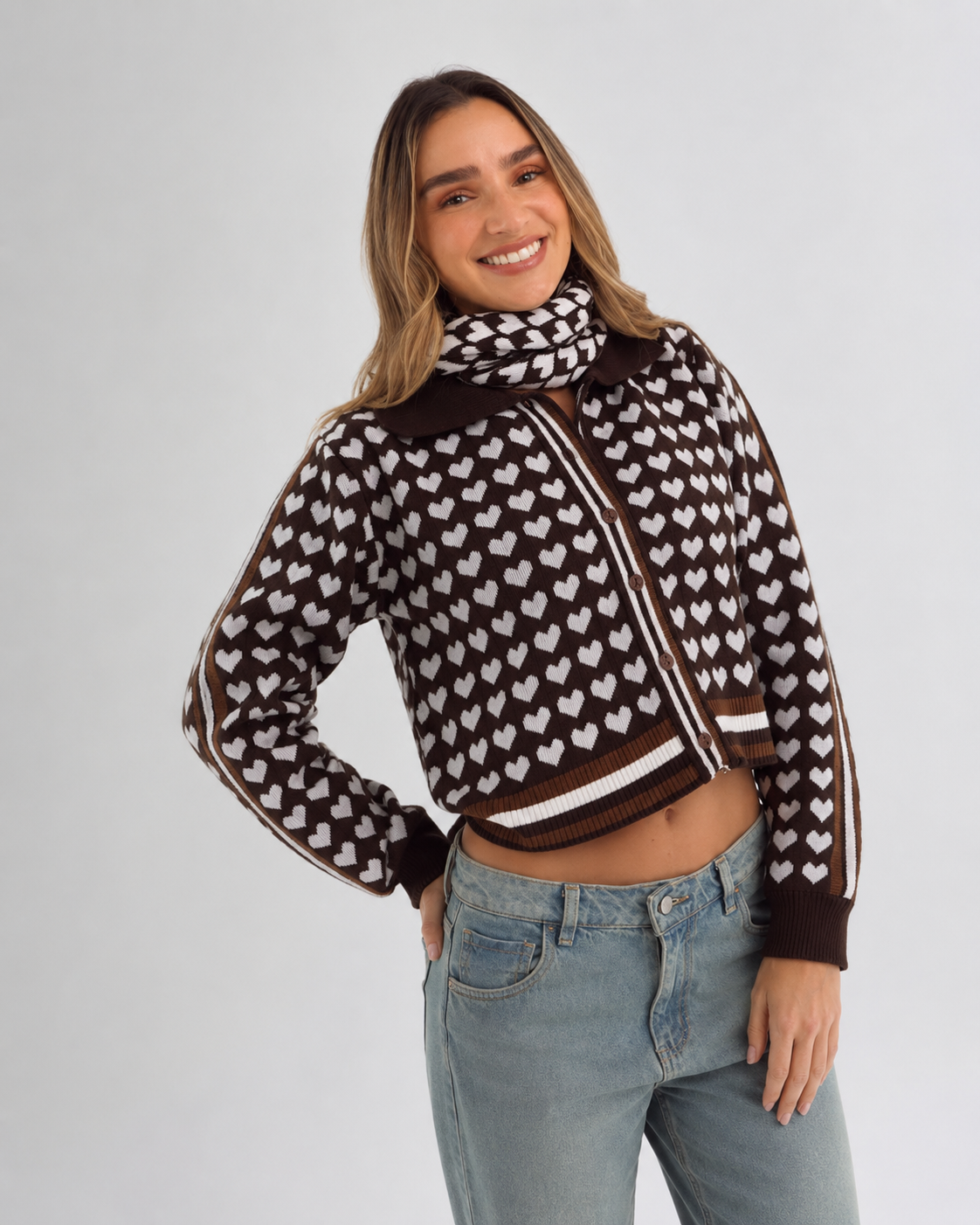 CARDI HEART BROWN